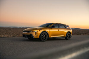 Kia K4 Hatch Debuts