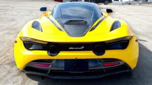 Auction 720S Drama