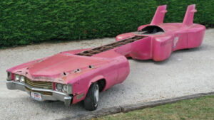 Elvis’ Guitar Car