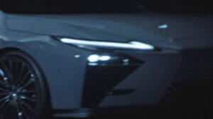 Lexus ES Unveiled