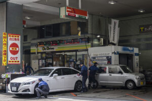 American Cars Enter Japan