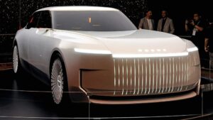 Roewe Unveils Luxury EV