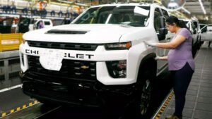 GM Oshawa Layoffs Loom