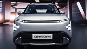 Minivan Meets Futurism