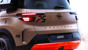 Opel Frontera Debuts