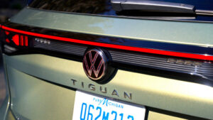 VW Keeps Prices Flat