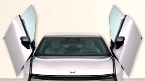 Xpeng P7 Sedan Unveiled