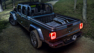 Jeep Gladiator Shines