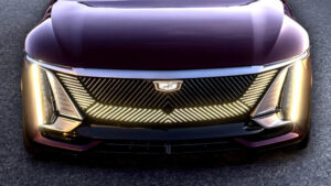 GM Halts China Exports