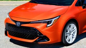 Retro Corolla Appeal