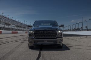 Hemi V8 Roars Back