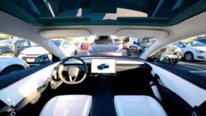 Tesla Rolls Out Robotaxis