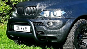 Modified BMW X5 Roars