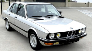 1981 BMW 528i Auction