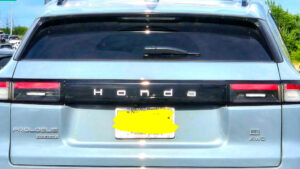 Tiny Wipers on SUVs